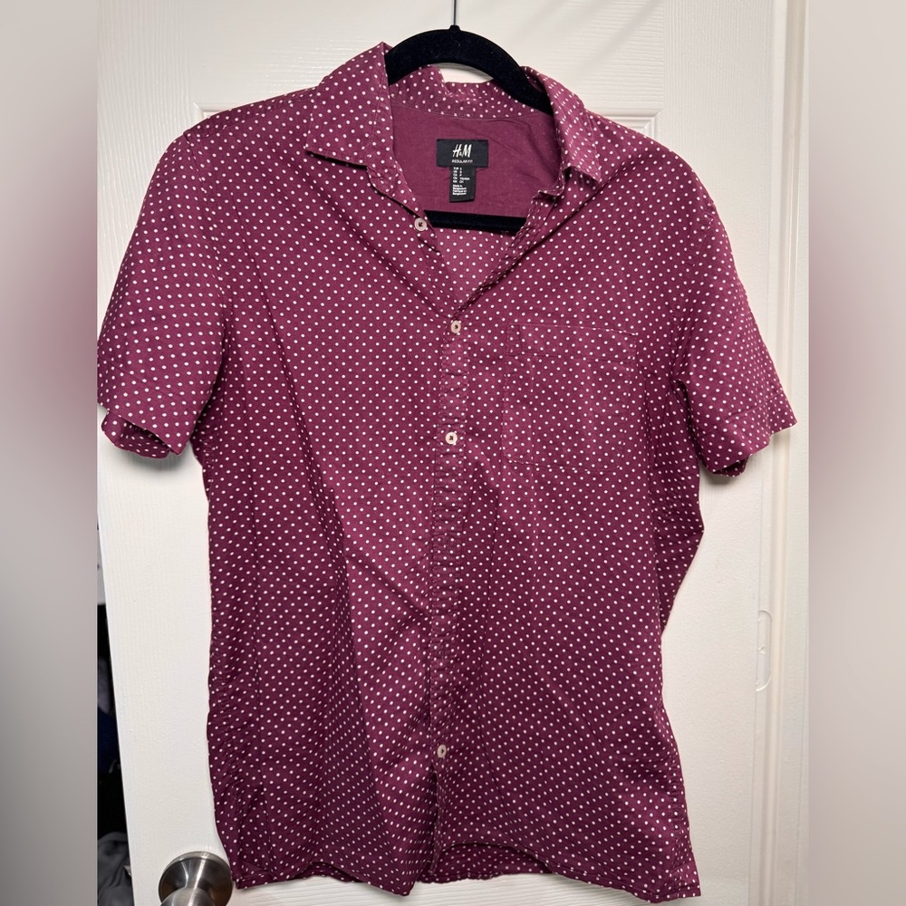 H&M Men's Burgundy Polka Dot Shirt